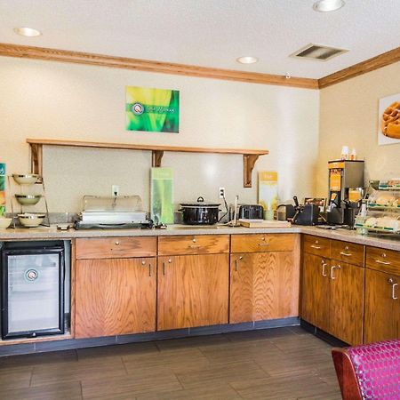 Quality Inn & Suites Golden - Denver West Lakewood Extérieur photo