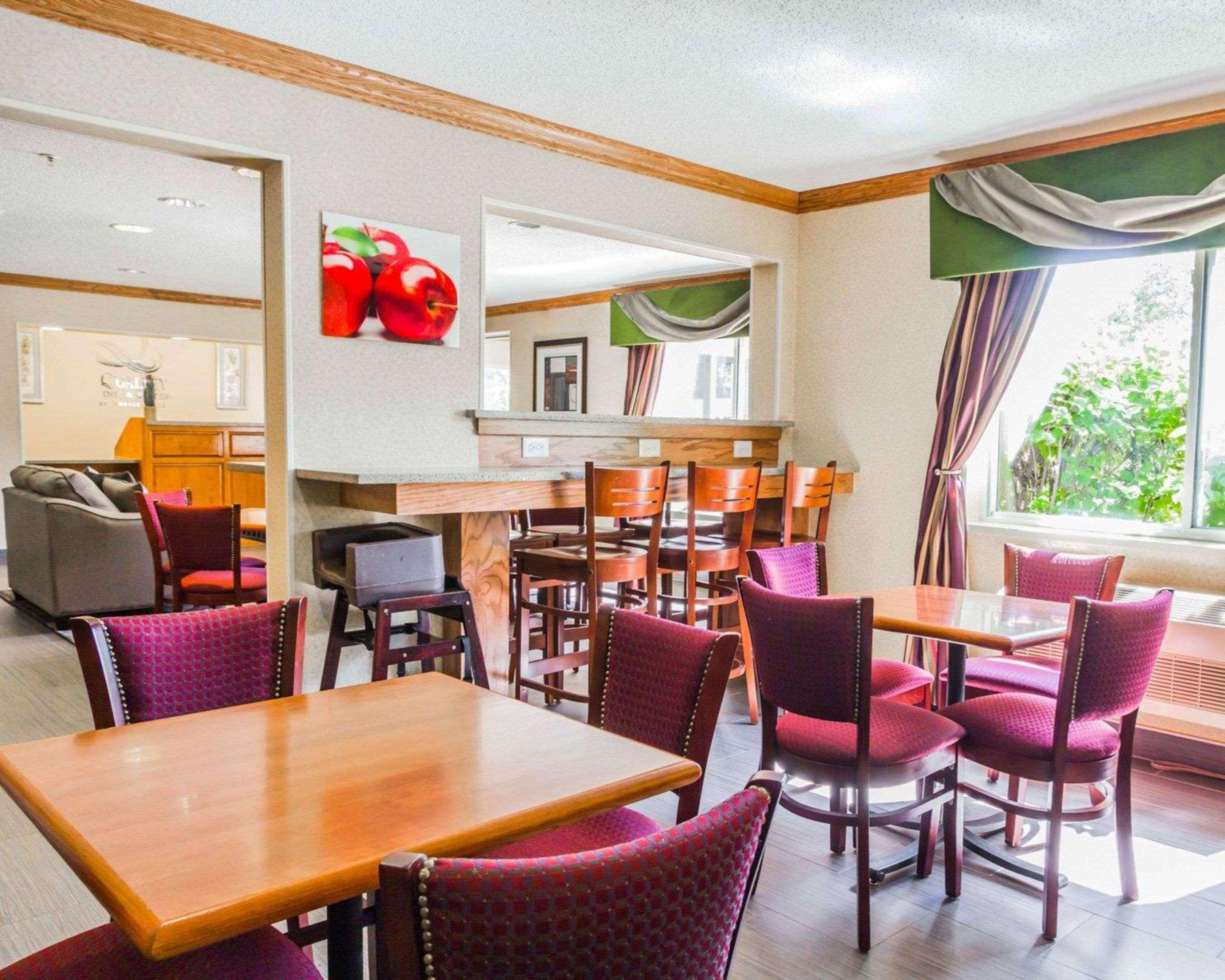 Quality Inn & Suites Golden - Denver West Lakewood Extérieur photo