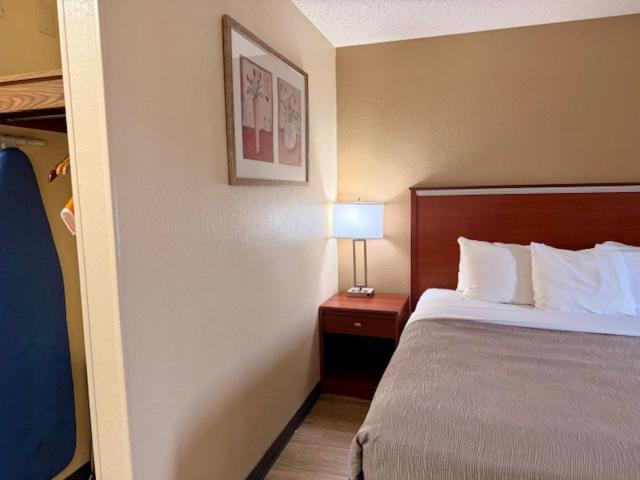 Quality Inn & Suites Golden - Denver West Lakewood Extérieur photo